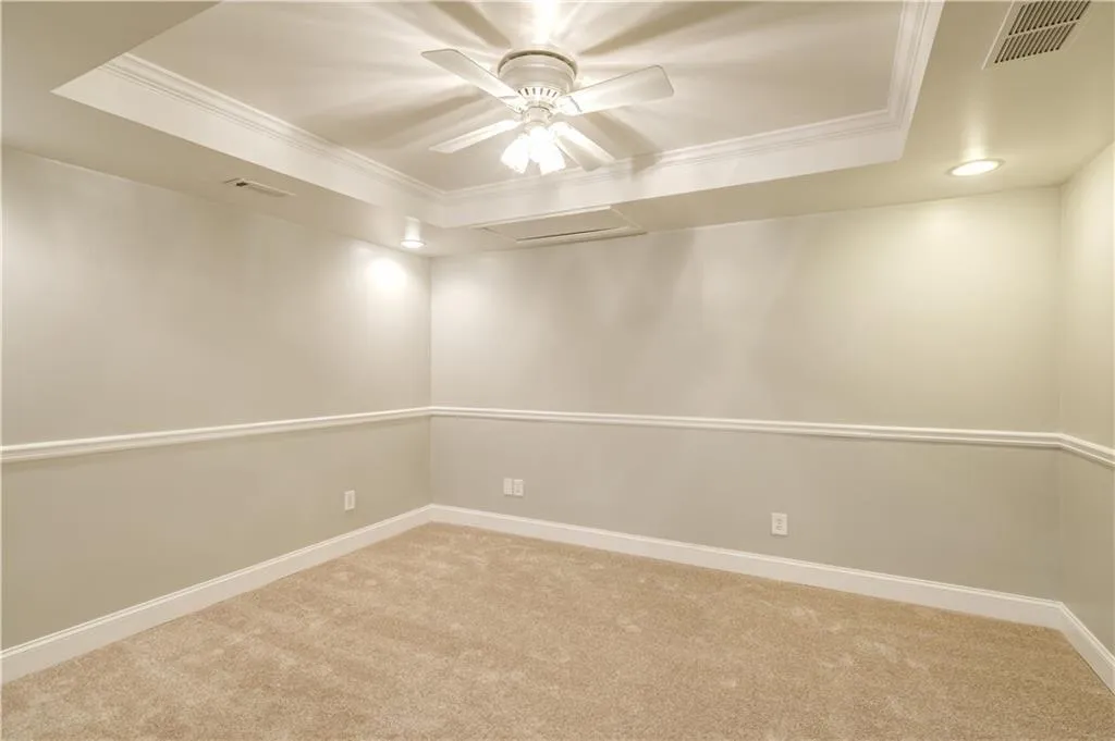 7800 Landowne Drive, Sandy Springs, Georgia 30350, 5 Bedrooms Bedrooms, ,4 BathroomsBathrooms,Residential,Sold,7800 Landowne Drive,5957331