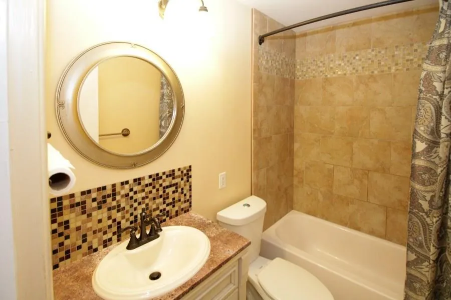 3212 Amhurst Drive Nw, Atlanta, Georgia 30318, 5 Bedrooms Bedrooms, ,2 BathroomsBathrooms,Residential,Sold,3212 Amhurst Drive Nw,5828343