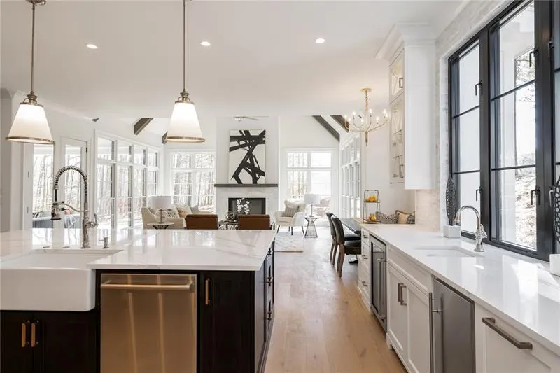 540 High Point Lane, Sandy Springs, Georgia 30342, 5 Bedrooms Bedrooms, ,5 BathroomsBathrooms,Residential,Sold,540 High Point Lane,6608635