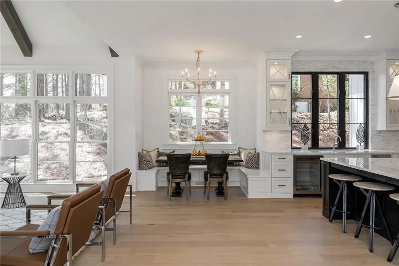 540 High Point Lane, Sandy Springs, Georgia 30342, 5 Bedrooms Bedrooms, ,5 BathroomsBathrooms,Residential,Sold,540 High Point Lane,6608635