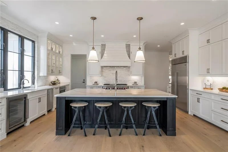 540 High Point Lane, Sandy Springs, Georgia 30342, 5 Bedrooms Bedrooms, ,5 BathroomsBathrooms,Residential,Sold,540 High Point Lane,6608635