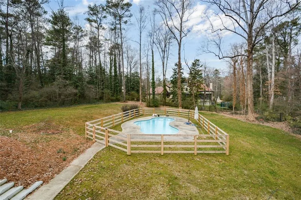 805 Wesley Oak Road, Sandy Springs, Georgia 30328, 5 Bedrooms Bedrooms, ,4 BathroomsBathrooms,Residential,For Sale,805 Wesley Oak Road,7625660