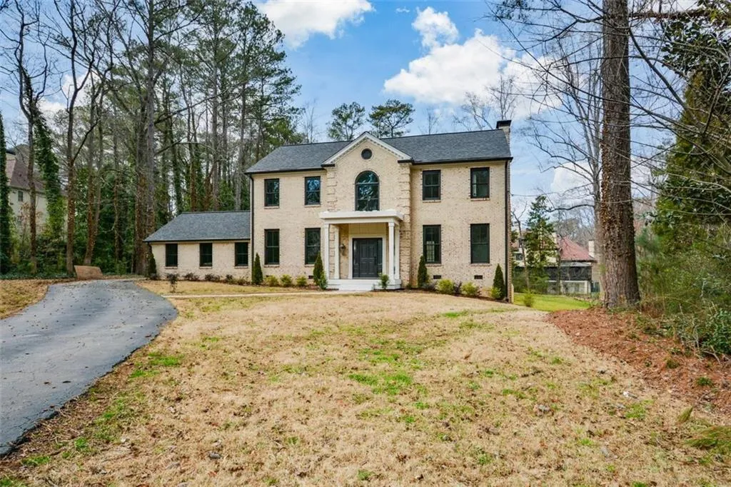 805 Wesley Oak Road, Sandy Springs, Georgia 30328, 5 Bedrooms Bedrooms, ,4 BathroomsBathrooms,Residential,For Sale,805 Wesley Oak Road,7625660