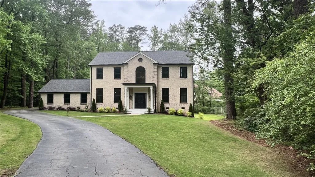 805 Wesley Oak Road, Sandy Springs, Georgia 30328, 5 Bedrooms Bedrooms, ,4 BathroomsBathrooms,Residential,For Sale,805 Wesley Oak Road,7625660