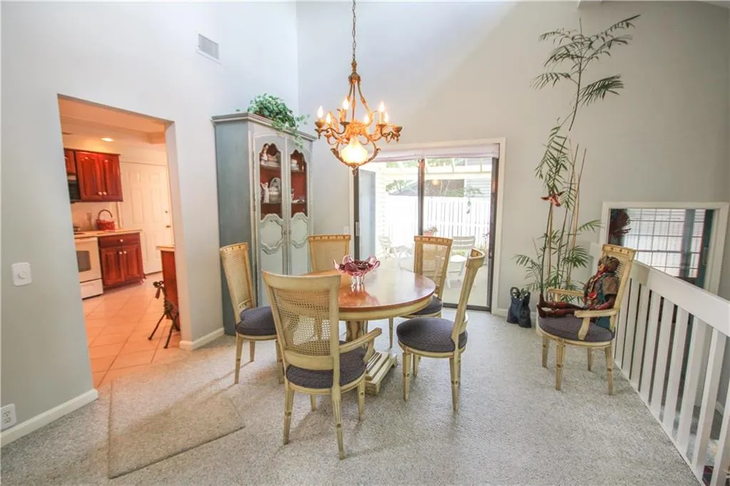 96 Dunwoody Springs Drive Unit 96, Sandy Springs, Georgia 30328, 3 Bedrooms Bedrooms, ,2 BathroomsBathrooms,Residential,Sold,96 Dunwoody Springs Drive Unit 96,5837502