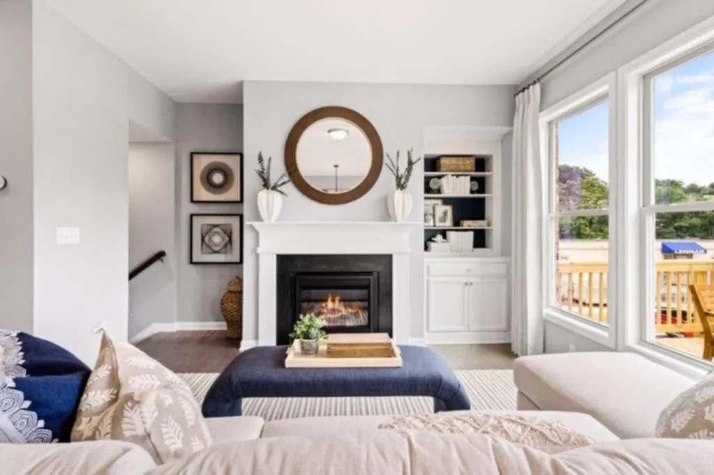 350 Provenance Drive, Sandy Springs, Georgia 30328, 4 Bedrooms Bedrooms, ,3 BathroomsBathrooms,Residential,Sold,350 Provenance Drive,6701751