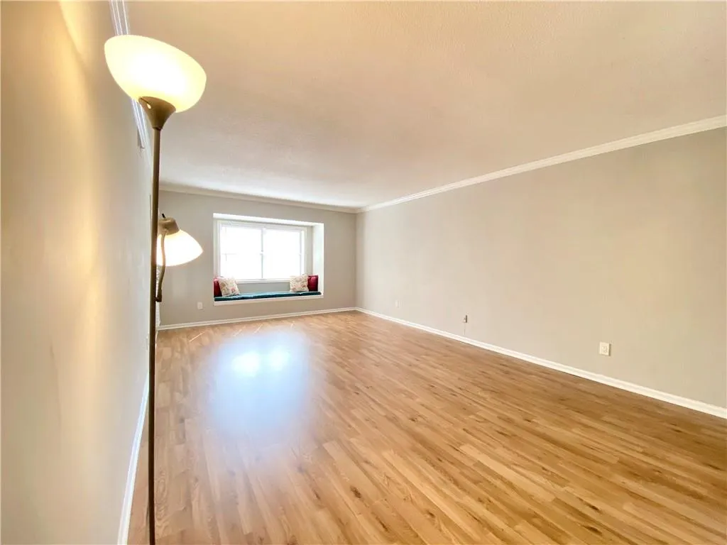 6851 Roswell Road Unit Q14, Sandy Springs, Georgia 30328, 3 Bedrooms Bedrooms, ,2 BathroomsBathrooms,Residential,Sold,6851 Roswell Road Unit Q14,7128500