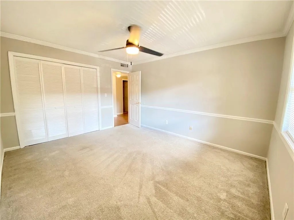6851 Roswell Road Unit Q14, Sandy Springs, Georgia 30328, 3 Bedrooms Bedrooms, ,2 BathroomsBathrooms,Residential,Sold,6851 Roswell Road Unit Q14,7128500
