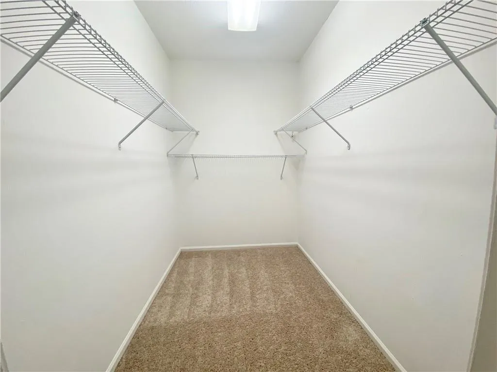 6851 Roswell Road Unit Q14, Sandy Springs, Georgia 30328, 3 Bedrooms Bedrooms, ,2 BathroomsBathrooms,Residential,Sold,6851 Roswell Road Unit Q14,7128500