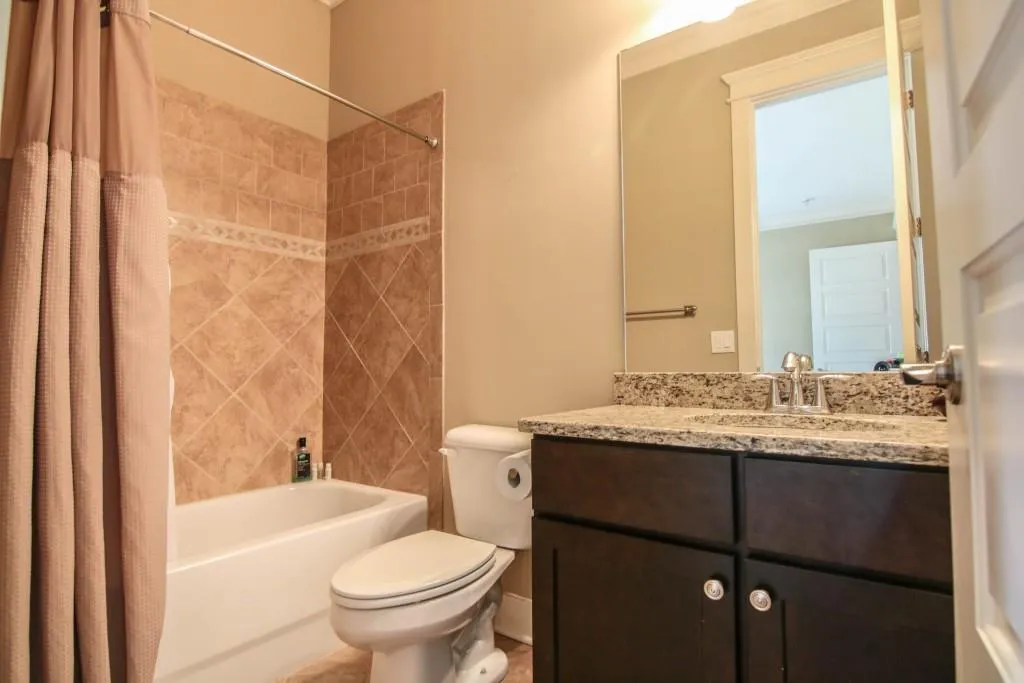1207 Apperley Place Unit 1207, Sandy Springs, Georgia 30350, 4 Bedrooms Bedrooms, ,4 BathroomsBathrooms,Residential,Sold,1207 Apperley Place Unit 1207,5796186