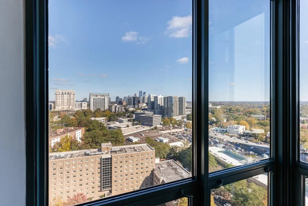 2870 Pharr Court South Nw Unit 2602, Atlanta, Georgia 30305, 1 Bedroom Bedrooms, ,1 BathroomBathrooms,Residential,For Sale,2870 Pharr Court South Nw Unit 2602,7489745