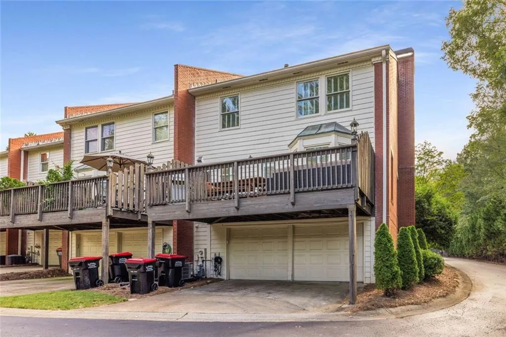 801 Defoors Mill Circle Nw, Atlanta, Georgia 30318, 3 Bedrooms Bedrooms, ,2 BathroomsBathrooms,Residential,For Sale,801 Defoors Mill Circle Nw,7651065