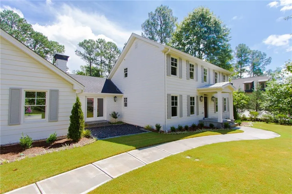 6155 Aberdeen Drive, Atlanta, Georgia 30328, 4 Bedrooms Bedrooms, ,3 BathroomsBathrooms,Residential,Sold,6155 Aberdeen Drive,5615902