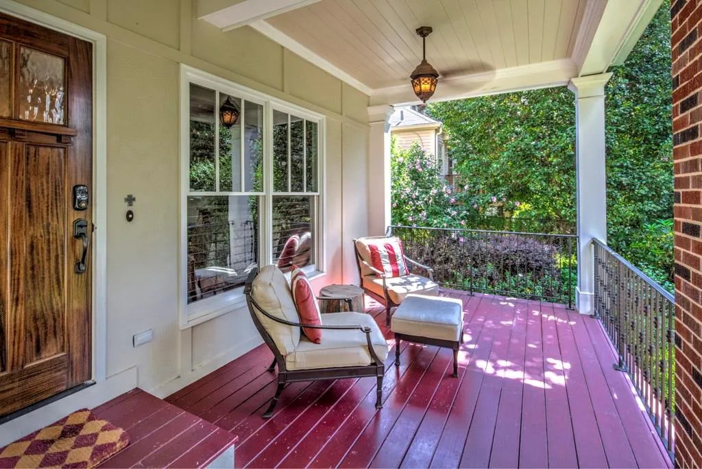 233 E Wesley Road Ne, Atlanta, Georgia 30305, 4 Bedrooms Bedrooms, ,3 BathroomsBathrooms,Residential,Sold,233 E Wesley Road Ne,5949193
