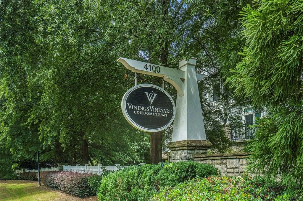 4100 Paces Walk Se Unit 1303, Atlanta, Georgia 30339, 2 Bedrooms Bedrooms, ,2 BathroomsBathrooms,Residential,For Sale,4100 Paces Walk Se Unit 1303,7630556
