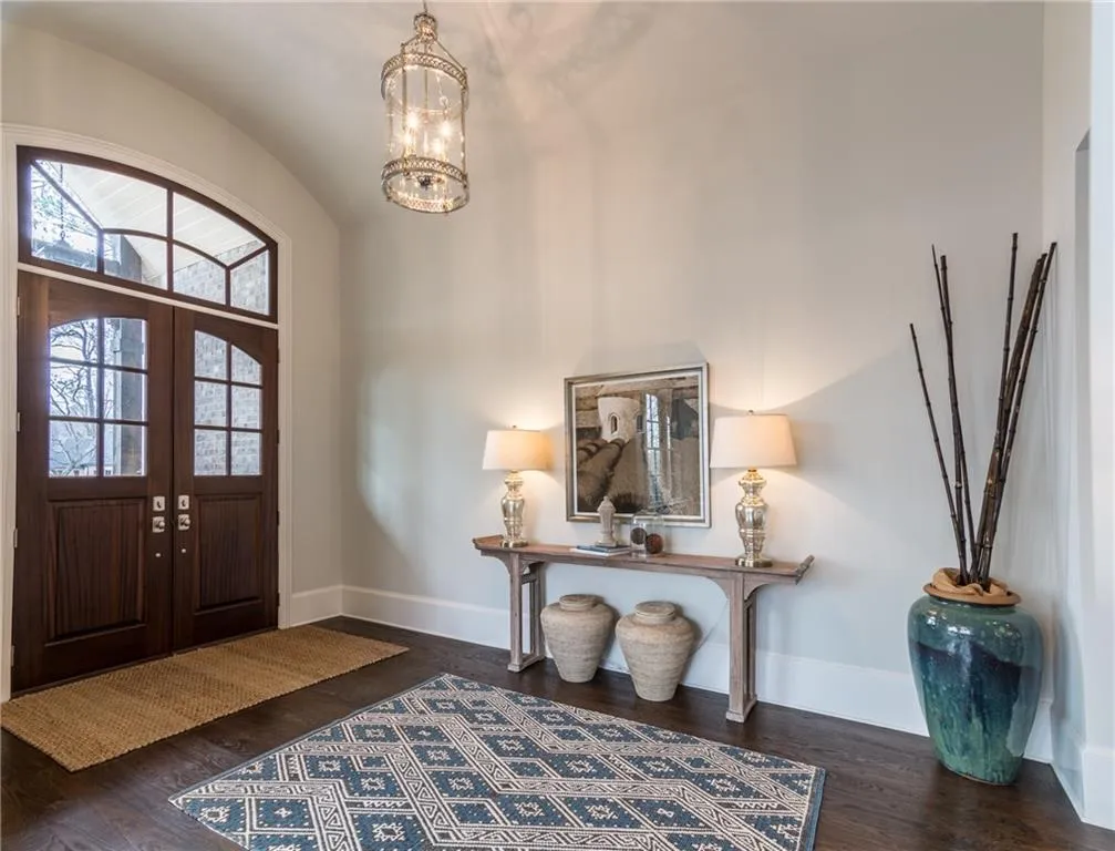5445 Mount Vernon Parkway, Sandy Springs, Georgia 30327, 4 Bedrooms Bedrooms, ,4 BathroomsBathrooms,Residential,Sold,5445 Mount Vernon Parkway,5881815
