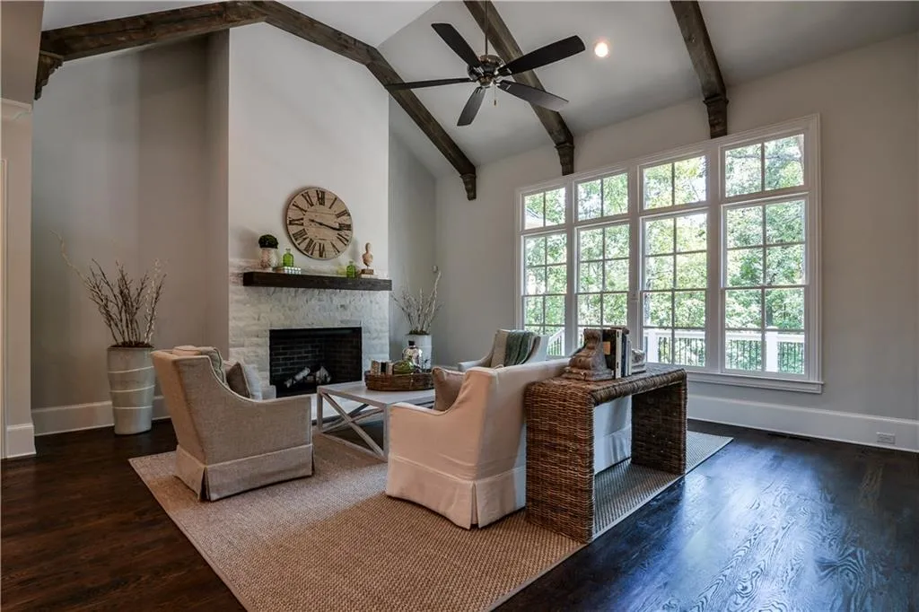 5445 Mount Vernon Parkway, Sandy Springs, Georgia 30327, 4 Bedrooms Bedrooms, ,4 BathroomsBathrooms,Residential,Sold,5445 Mount Vernon Parkway,5881815