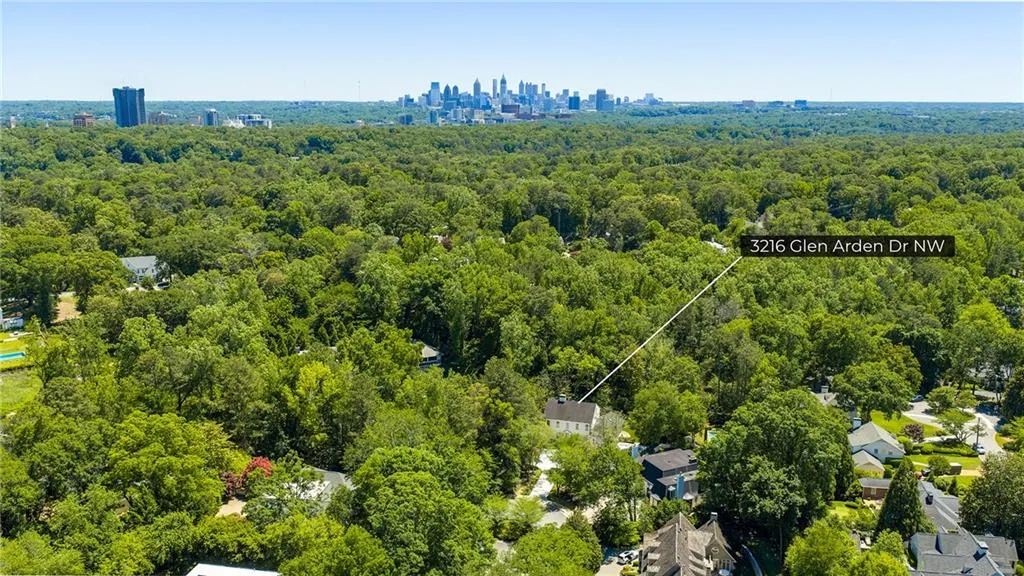 3216 Glen Arden Drive Nw, Atlanta, Georgia 30305, 6 Bedrooms Bedrooms, 0 ,5 BathroomsBathrooms,Residential,For Sale,3216 Glen Arden Drive Nw,7770586