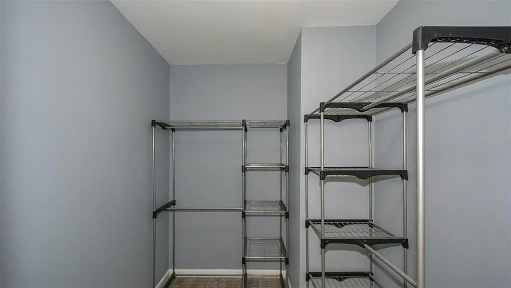 82 Dunwoody Springs Drive Unit C, Atlanta, Georgia 30328, 3 Bedrooms Bedrooms, ,2 BathroomsBathrooms,Residential,Sold,82 Dunwoody Springs Drive Unit C,5917301