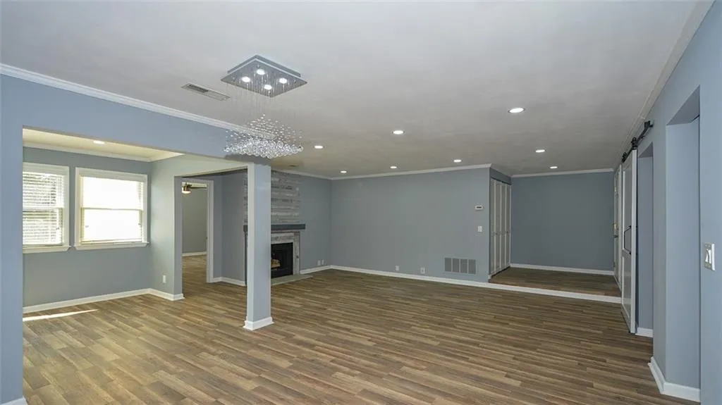 82 Dunwoody Springs Drive Unit C, Atlanta, Georgia 30328, 3 Bedrooms Bedrooms, ,2 BathroomsBathrooms,Residential,Sold,82 Dunwoody Springs Drive Unit C,5917301