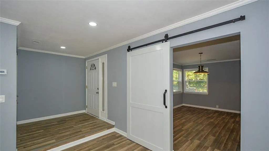 82 Dunwoody Springs Drive Unit C, Atlanta, Georgia 30328, 3 Bedrooms Bedrooms, ,2 BathroomsBathrooms,Residential,Sold,82 Dunwoody Springs Drive Unit C,5917301