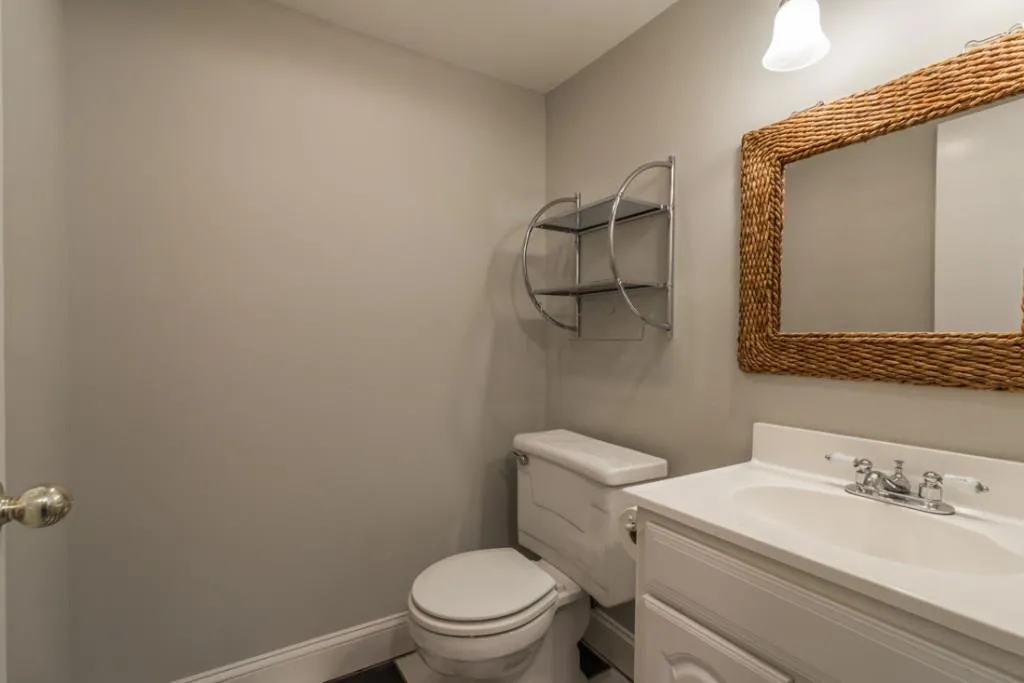 46 Cantey Place Nw, Atlanta, Georgia 30327, 2 Bedrooms Bedrooms, ,1 BathroomBathrooms,Residential,Sold,46 Cantey Place Nw,5709059