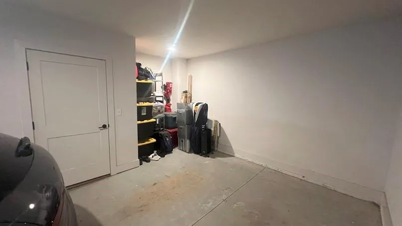 Finished below grade area with baseboards