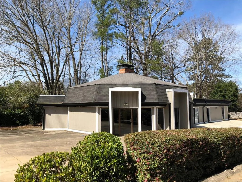 355 Winding River Drive Unit E, Atlanta, Georgia 30350, 2 Bedrooms Bedrooms, ,2 BathroomsBathrooms,Residential,Sold,355 Winding River Drive Unit E,6517428