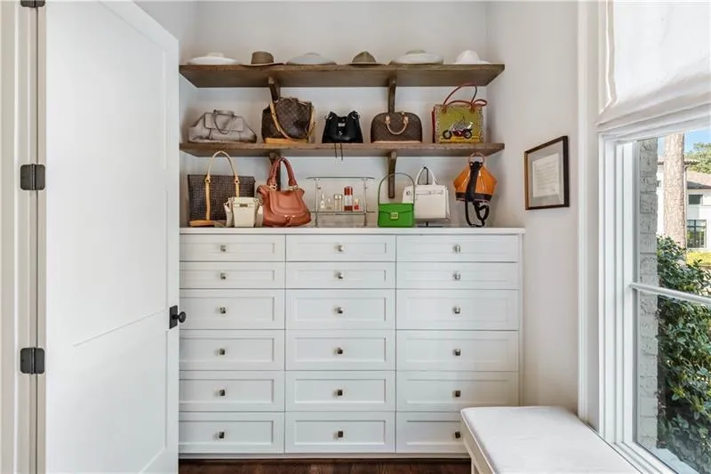 Customized closet #1 Customized closet #1