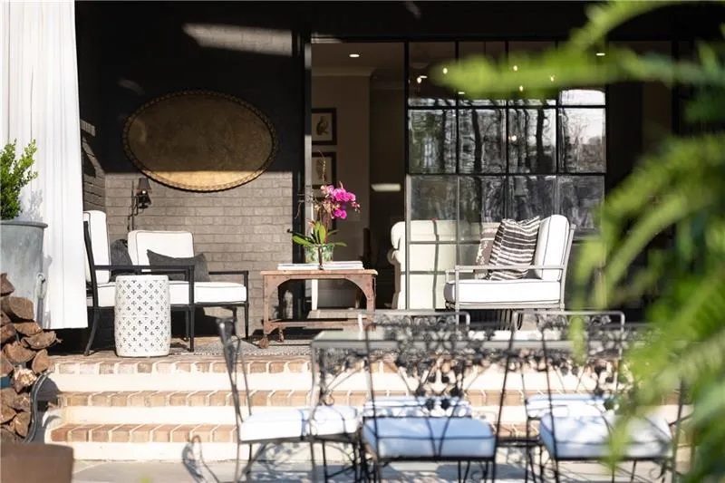 Lovely view from flagstone patio to Lanai Lovely view from flagstone patio to Lanai