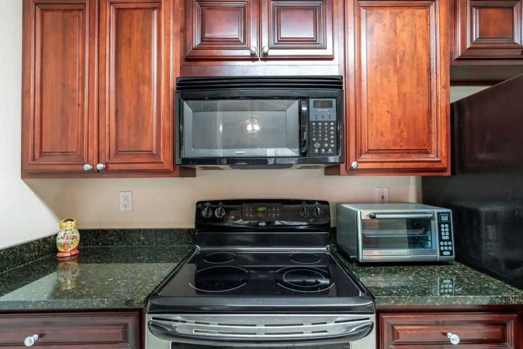 1307 Santa Fe Parkway, Sandy Springs, Georgia 30350, 1 Bedroom Bedrooms, ,1 BathroomBathrooms,Residential,Sold,1307 Santa Fe Parkway,6686201