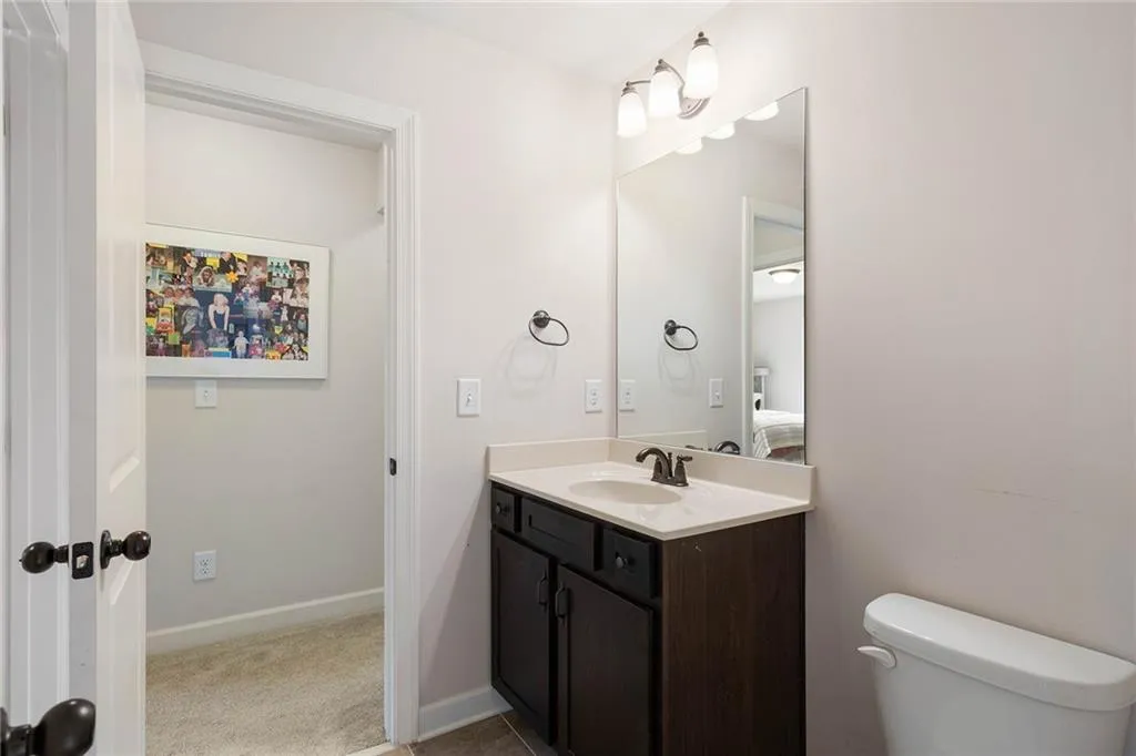 7805 Highland Bluff, Sandy Springs, Georgia 30328, 4 Bedrooms Bedrooms, ,2 BathroomsBathrooms,Residential,Sold,7805 Highland Bluff,6917151