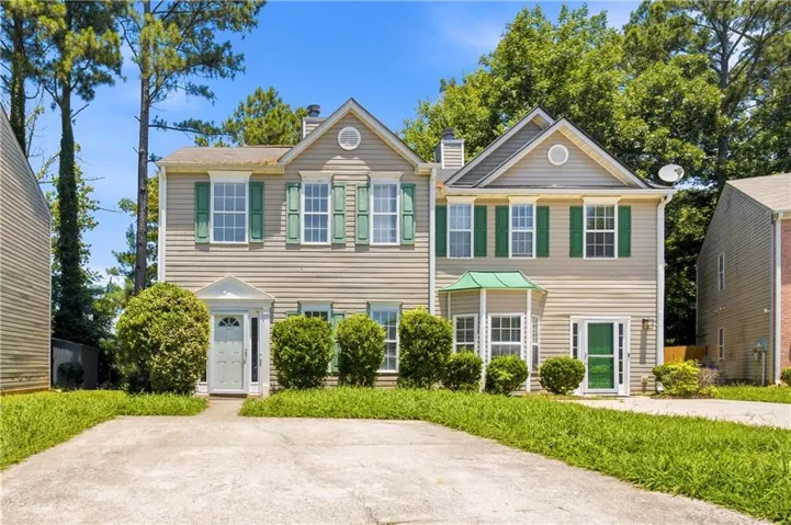 2945 Falling Water Point, Atlanta, Georgia 30349