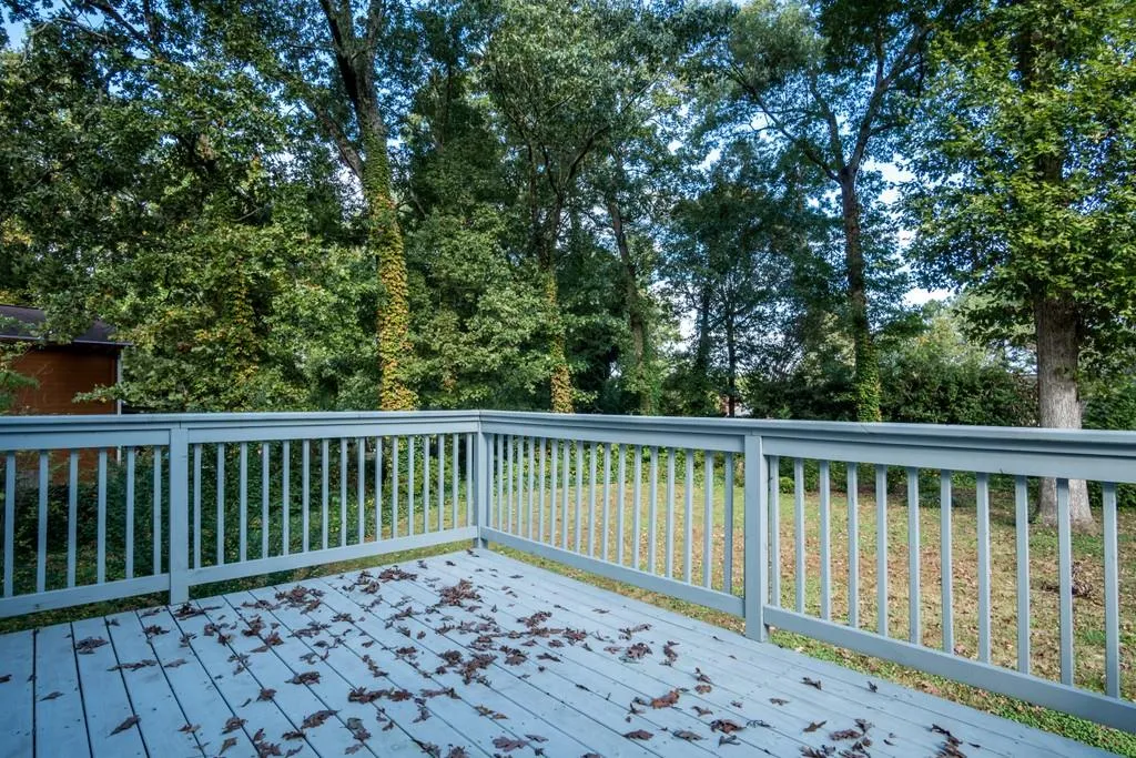 230 Zephyr Court, Sandy Springs, Georgia 30350, 4 Bedrooms Bedrooms, ,2 BathroomsBathrooms,Residential,Sold,230 Zephyr Court,6797485