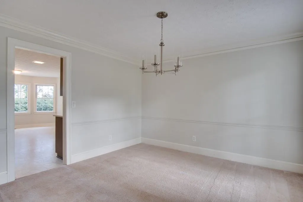 230 Zephyr Court, Sandy Springs, Georgia 30350, 4 Bedrooms Bedrooms, ,2 BathroomsBathrooms,Residential,Sold,230 Zephyr Court,6797485