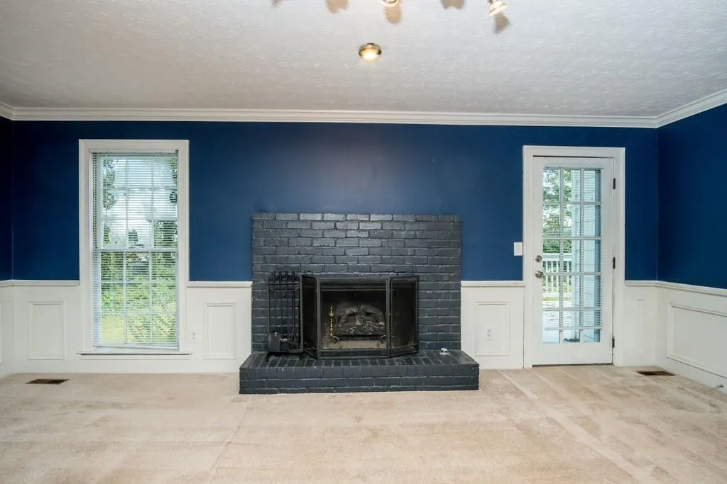 230 Zephyr Court, Sandy Springs, Georgia 30350, 4 Bedrooms Bedrooms, ,2 BathroomsBathrooms,Residential,Sold,230 Zephyr Court,6797485