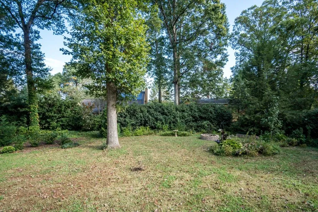 230 Zephyr Court, Sandy Springs, Georgia 30350, 4 Bedrooms Bedrooms, ,2 BathroomsBathrooms,Residential,Sold,230 Zephyr Court,6797485