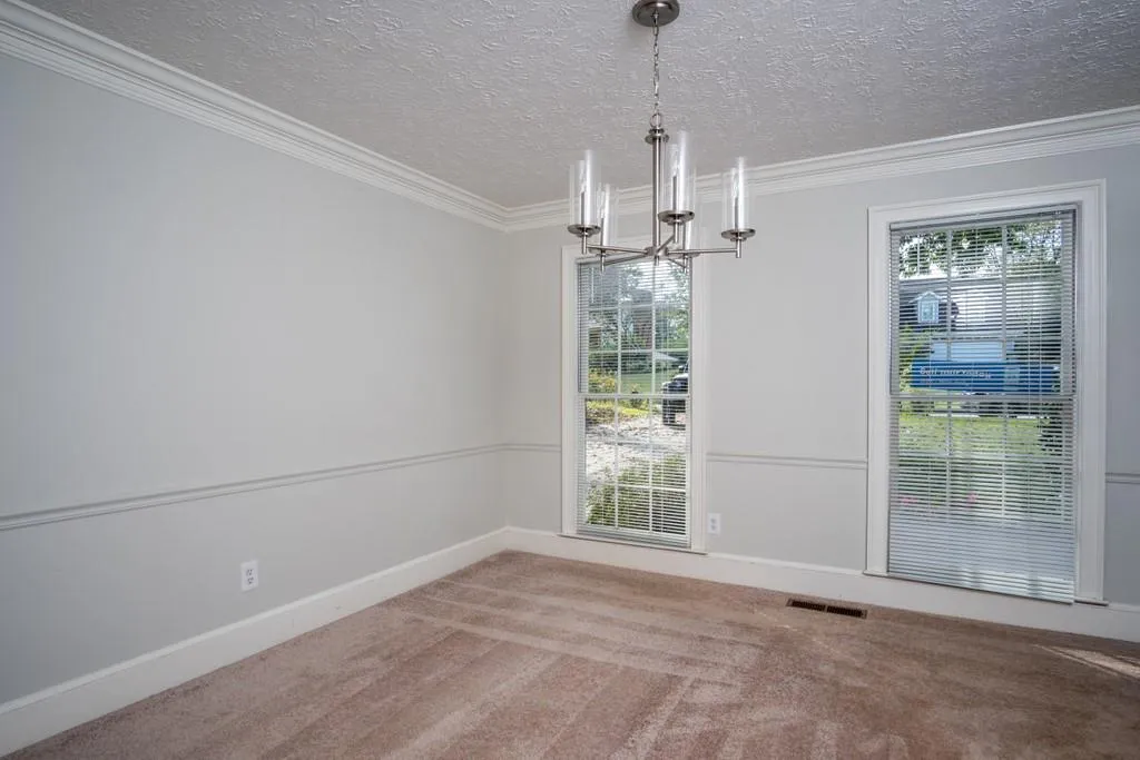 230 Zephyr Court, Sandy Springs, Georgia 30350, 4 Bedrooms Bedrooms, ,2 BathroomsBathrooms,Residential,Sold,230 Zephyr Court,6797485