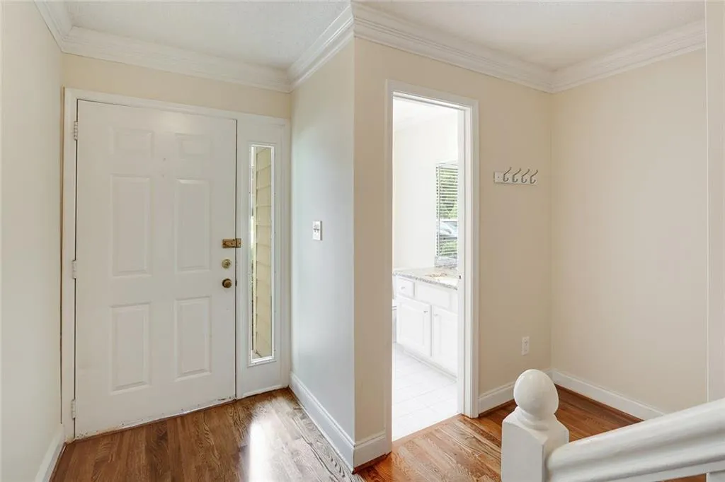 251 Peachtree Hollow Court, Sandy Springs, Georgia 30328, 2 Bedrooms Bedrooms, ,2 BathroomsBathrooms,Residential,Sold,251 Peachtree Hollow Court,5713767