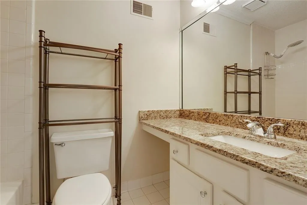 251 Peachtree Hollow Court, Sandy Springs, Georgia 30328, 2 Bedrooms Bedrooms, ,2 BathroomsBathrooms,Residential,Sold,251 Peachtree Hollow Court,5713767