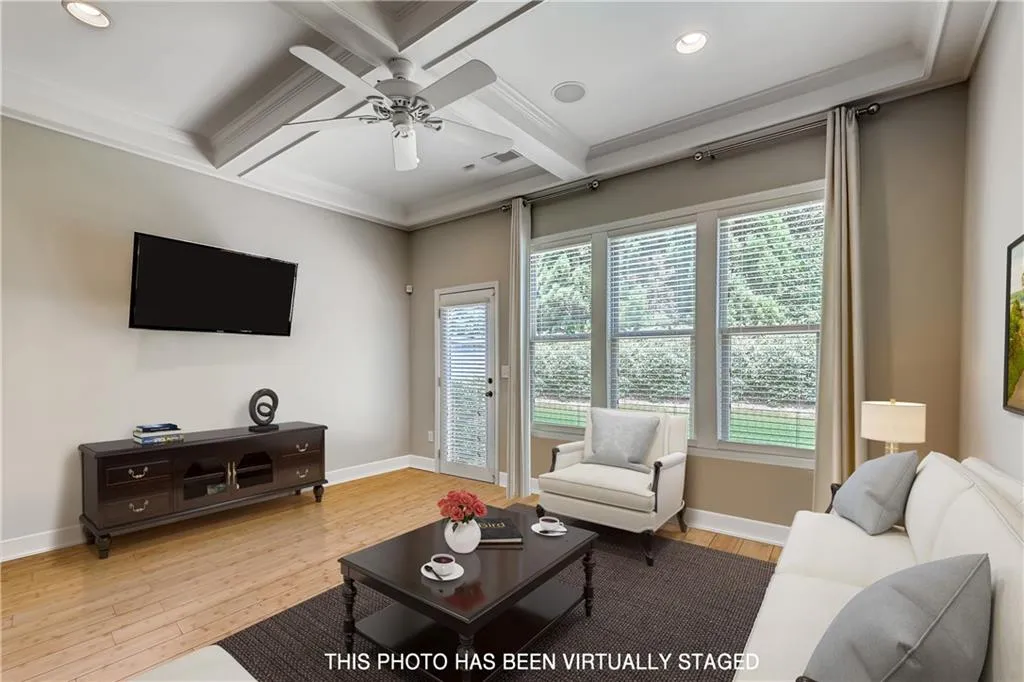 5569 High Point Road, Sandy Springs, Georgia 30342, 4 Bedrooms Bedrooms, ,3 BathroomsBathrooms,Residential,Sold,5569 High Point Road,6923825