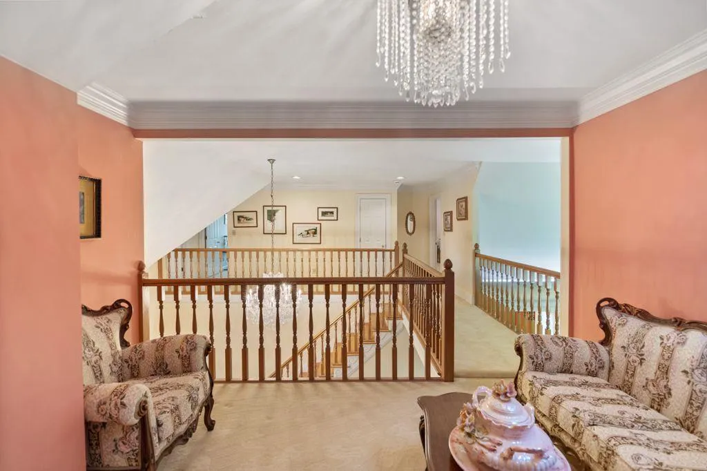 5862 Mitchell Road, Atlanta, Georgia 30328, 4 Bedrooms Bedrooms, ,4 BathroomsBathrooms,Residential,Sold,5862 Mitchell Road,6965140