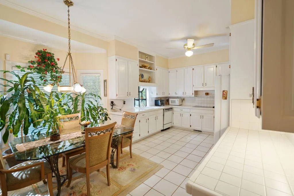 5862 Mitchell Road, Atlanta, Georgia 30328, 4 Bedrooms Bedrooms, ,4 BathroomsBathrooms,Residential,Sold,5862 Mitchell Road,6965140