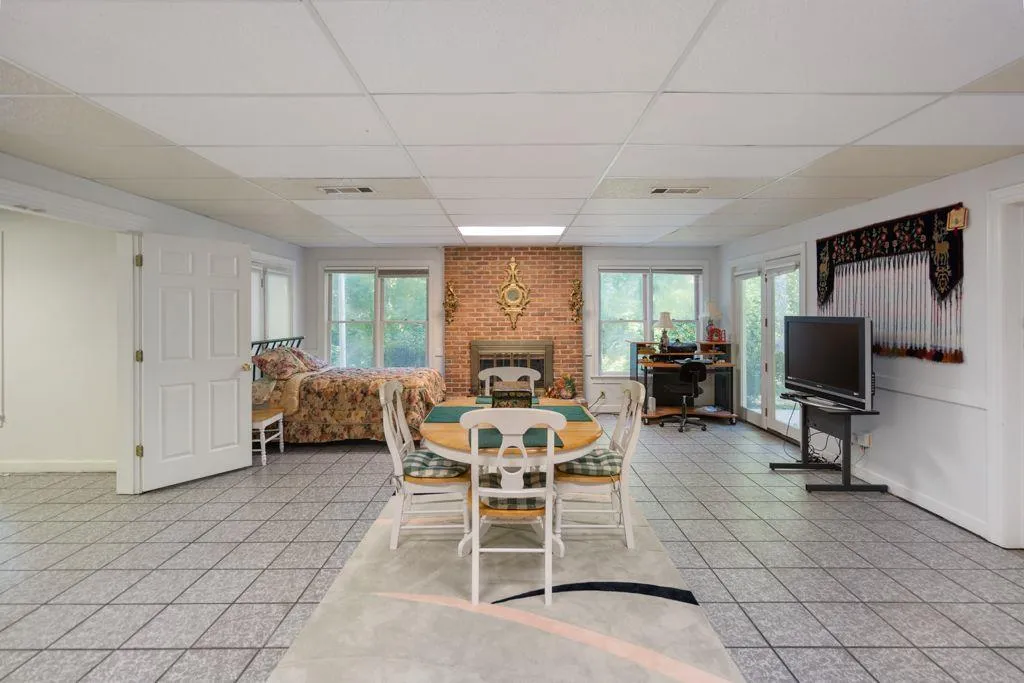 5862 Mitchell Road, Atlanta, Georgia 30328, 4 Bedrooms Bedrooms, ,4 BathroomsBathrooms,Residential,Sold,5862 Mitchell Road,6965140