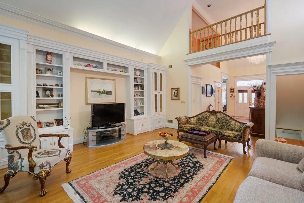 5862 Mitchell Road, Atlanta, Georgia 30328, 4 Bedrooms Bedrooms, ,4 BathroomsBathrooms,Residential,Sold,5862 Mitchell Road,6965140