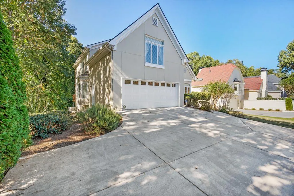 5862 Mitchell Road, Atlanta, Georgia 30328, 4 Bedrooms Bedrooms, ,4 BathroomsBathrooms,Residential,Sold,5862 Mitchell Road,6965140
