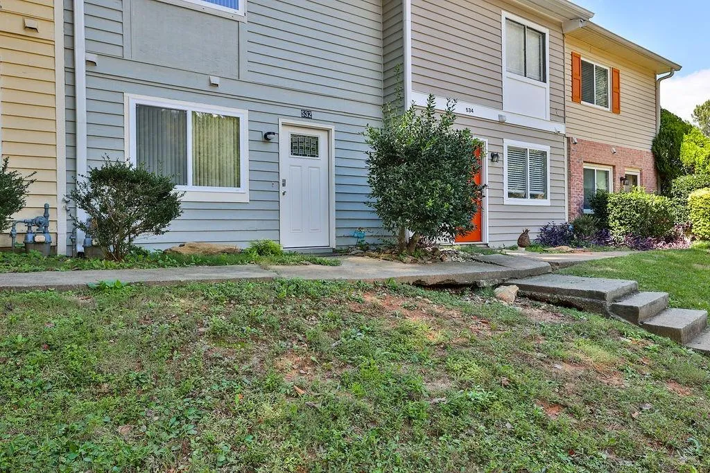 532 Granite Ridge Place, Sandy Springs, Georgia 30350, 2 Bedrooms Bedrooms, ,2 BathroomsBathrooms,Residential,Sold,532 Granite Ridge Place,6950065