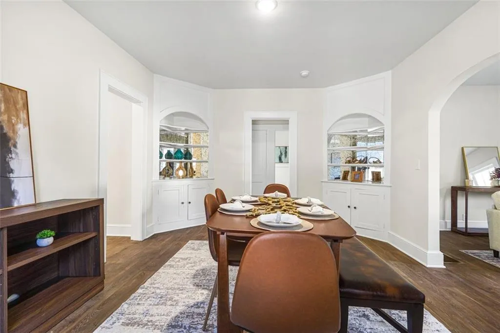 617 Hamilton E Holmes Drive Nw, Atlanta, Georgia 30318, 2 Bedrooms Bedrooms, ,1 BathroomBathrooms,Residential,For Sale,617 Hamilton E Holmes Drive Nw,7671825 617 Hamilton E Holmes Drive Nw, Atlanta, Georgia 30318, 2 Bedrooms Bedrooms, ,1 BathroomBathrooms,Residential,For Sale,617 Hamilton E Holmes Drive Nw,7671825