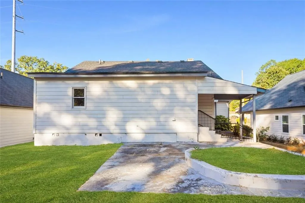 617 Hamilton E Holmes Drive Nw, Atlanta, Georgia 30318, 2 Bedrooms Bedrooms, ,1 BathroomBathrooms,Residential,For Sale,617 Hamilton E Holmes Drive Nw,7671825 617 Hamilton E Holmes Drive Nw, Atlanta, Georgia 30318, 2 Bedrooms Bedrooms, ,1 BathroomBathrooms,Residential,For Sale,617 Hamilton E Holmes Drive Nw,7671825