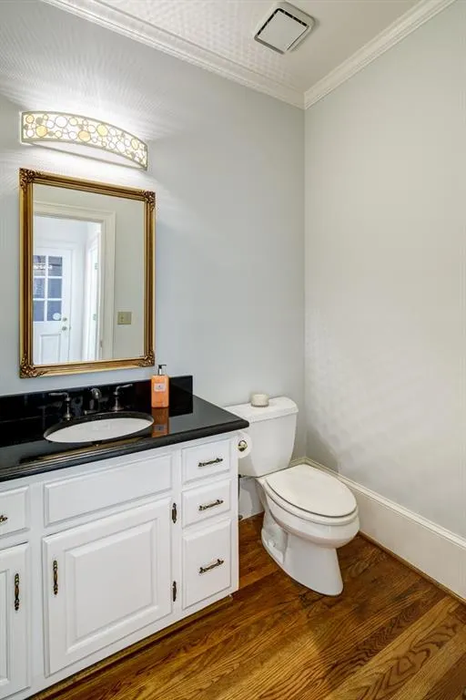 2705 Braffington Court, Sandy Springs, Georgia 30350, 4 Bedrooms Bedrooms, ,4 BathroomsBathrooms,Residential,Sold,2705 Braffington Court,6099228
